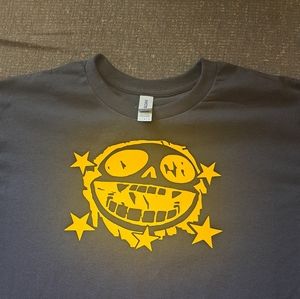 Gorillaz Shirt SIZE LARGE BAND ROCK FAST SHIP AND BONUS GIFT WITH EVERY PURCHASE